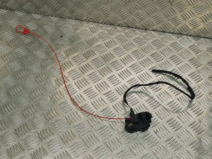 Audi A4 S4 B8 8K (2007 - 2011) 8K0862153C Замок крышки топливного бака — фото 1