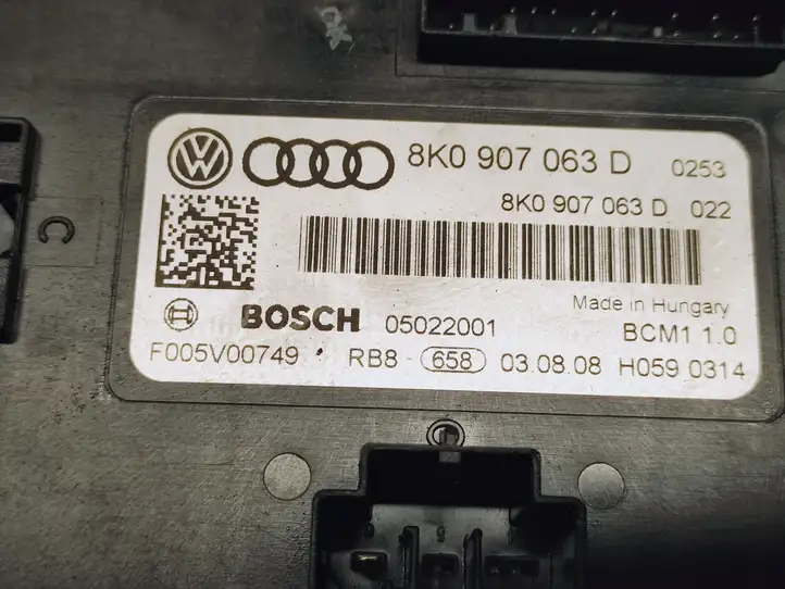 Audi A4 S4 B8 8K (2007 - 2011) 8K0907063D Модуль комфорта — фото 3