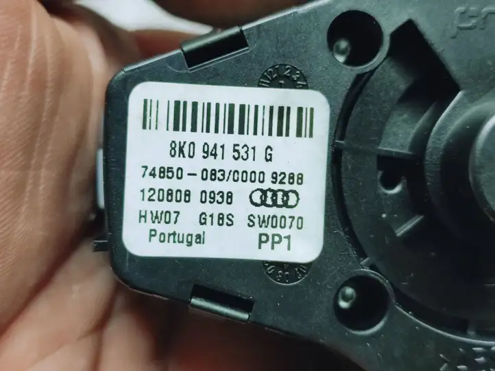 Audi A4 S4 B8 8K (2007 - 2011) 8K0941531G Включатель фонарей — фото 4