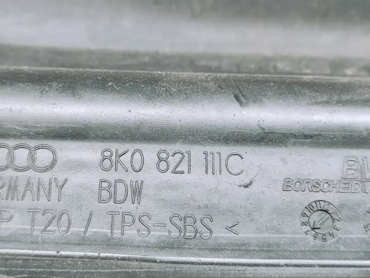 Audi A4 S4 B8 8K (2007 - 2011) 8K0821111C Накладка крыла — фото 2