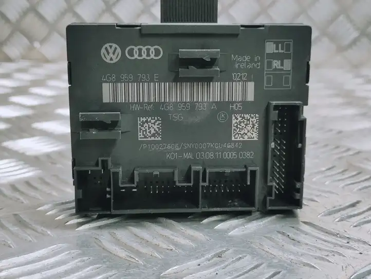 Audi A6 C7 (2011 - 2014) 4G8959793A Блок управления дверью — фото 1