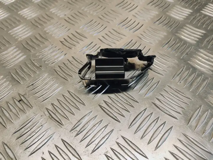 Audi A6 C7 (2011 - 2014) 4G9861735 Держатель крепления сетки (в потолке) — фото 3