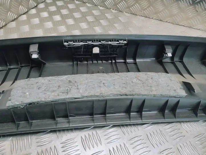 Volkswagen Golf VII (2013 - 2019) 5G6863459K Отделка порога багажника — фото 8