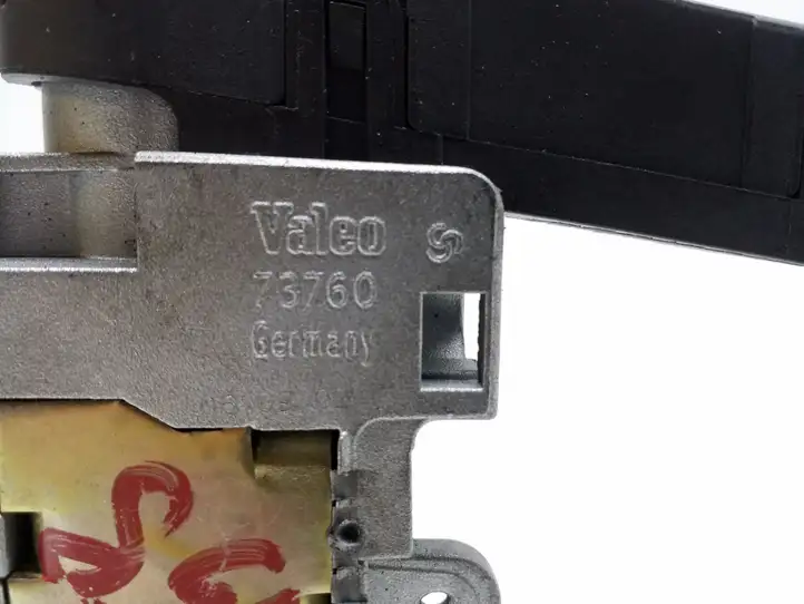 Volvo XC90 (2002 - 2006)  08677708A Комплект зажигания