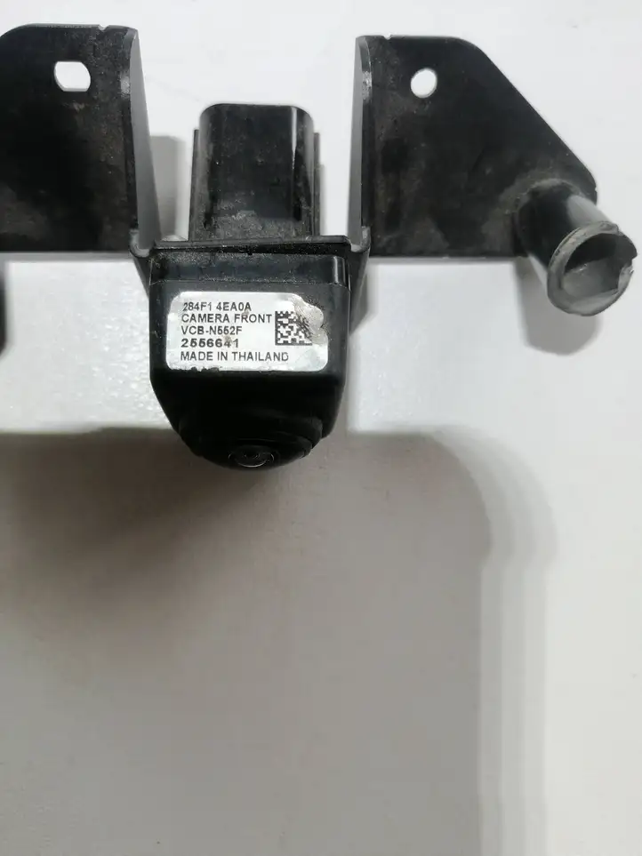 Nissan Qashqai (2013 - 2017)  284F14EA0A Видео камера в переднем бампере