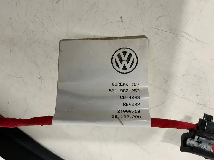 Volkswagen Tiguan (2024 - ) 571962253 Датчик открытия крышки багажника — фото 6