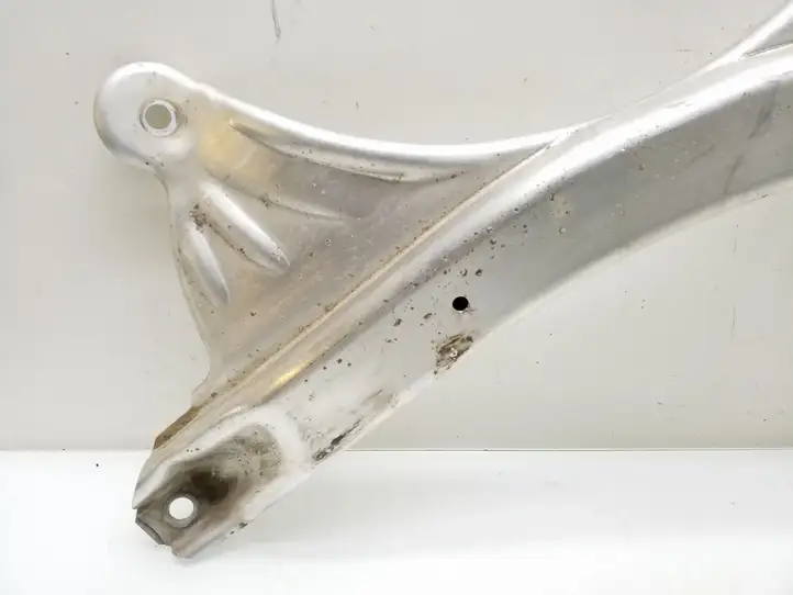 Audi A6 (2011 - 2014)  4G0805645C Другая деталь отсека двигателя