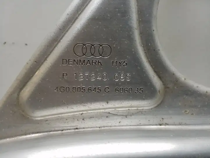 Audi A6 (2011 - 2014)  4G0805645C Другая деталь отсека двигателя