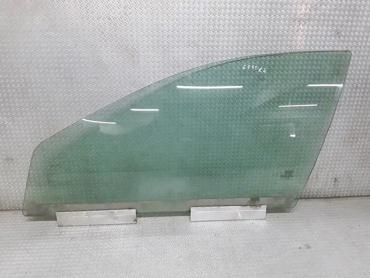 Volvo S60 (2000 - 2004)   Основное стекло передних дверей (четырехдверного автомобиля)