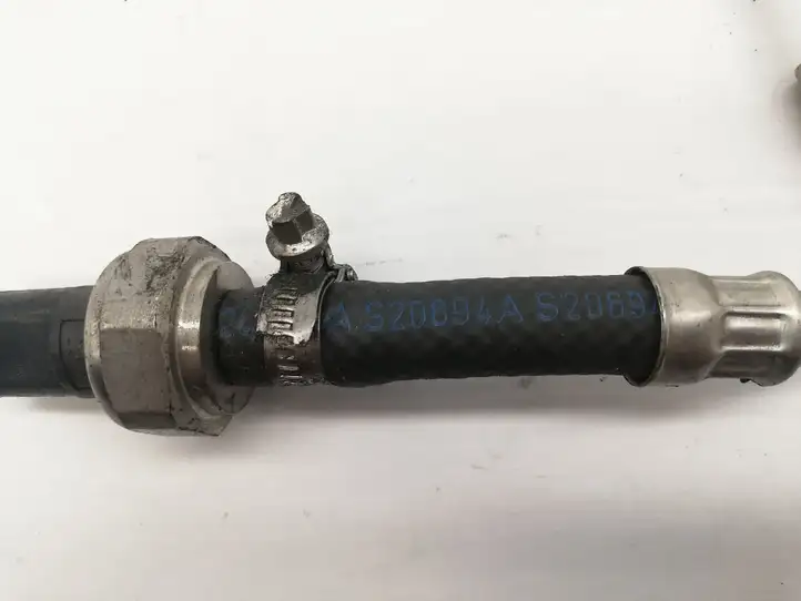 BMW 5 F10 F11 (2009 - 2016)  8507634 Другая деталь отсека двигателя