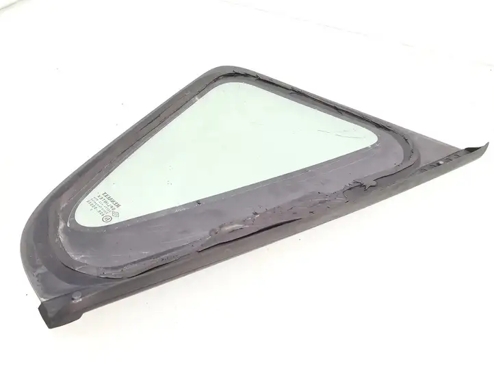 Renault Scenic II - Grand scenic II (2003 - 2006) 8200120670 Заднее боковое стекло — фото 2