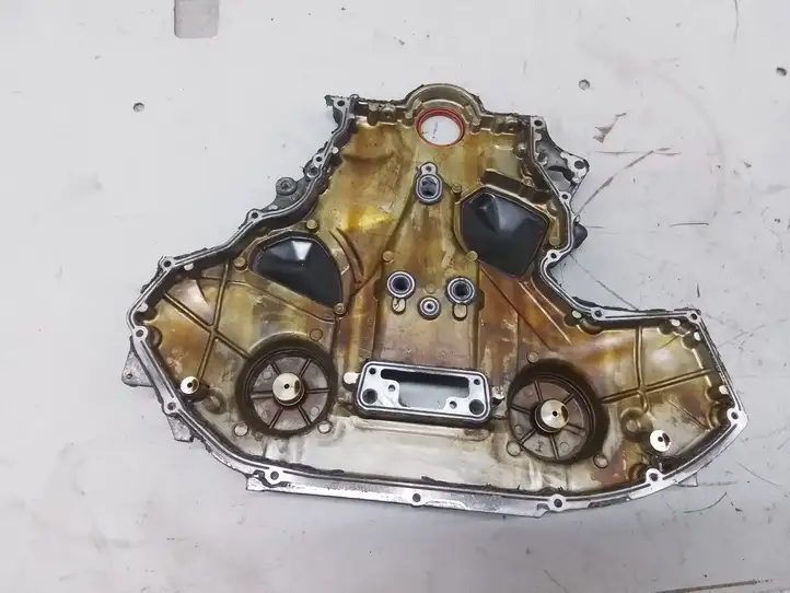 Nissan Maxima A34 (2004 - 2008) Прочие детали моторного отсека — фото 1