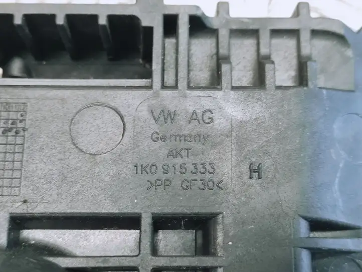 Volkswagen Golf VI (2009 - 2013) 1K0915333H Ящик аккумулятора — фото 3