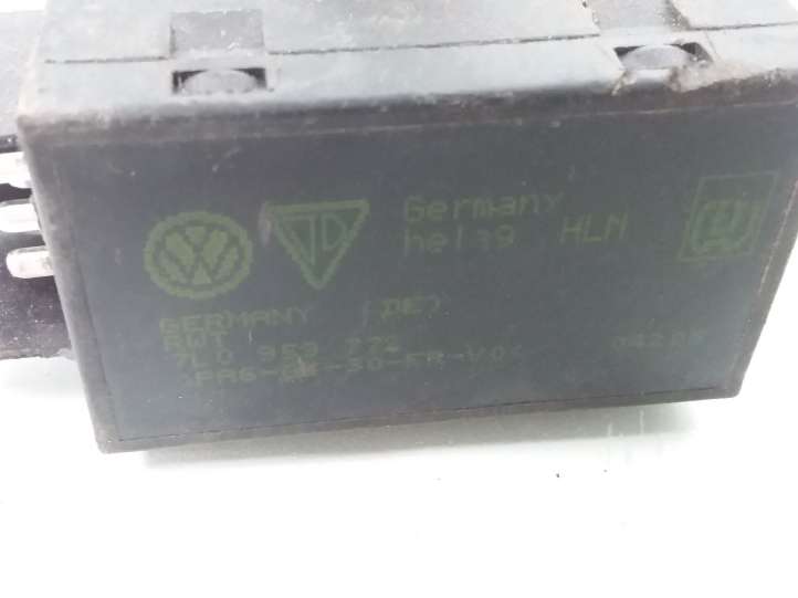 Volkswagen Touran I (2003 - 2010)  7L0959772 Реле обогрева