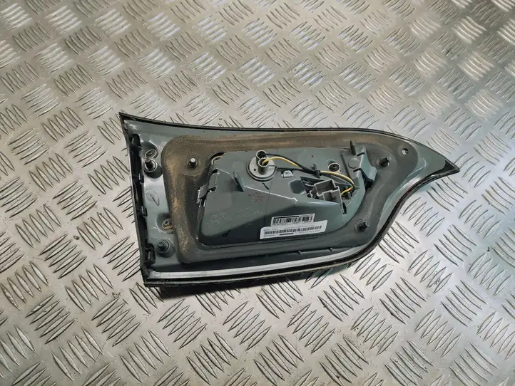 Jeep Cherokee (2013 - 2017) 68102920AC Задний фонарь в крышке багажника — фото 5