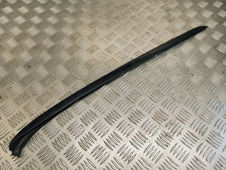 BMW 3 E90 E91 (2005 - 2012) 7179264 Накладка стоек лобового стекла — фото 1