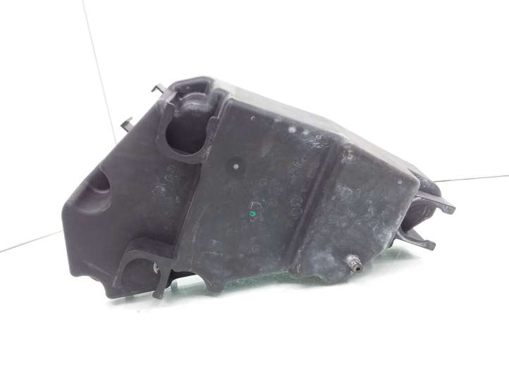 Volkswagen Touareg I (2002 - 2010)  7L0907355 Крышка ящика предохранителей