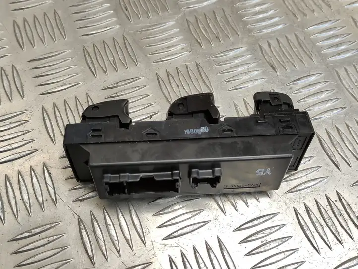 Nissan Pulsar (2014 - 2018) 15806S0 Блок кнопок стеклоподъемников — фото 4