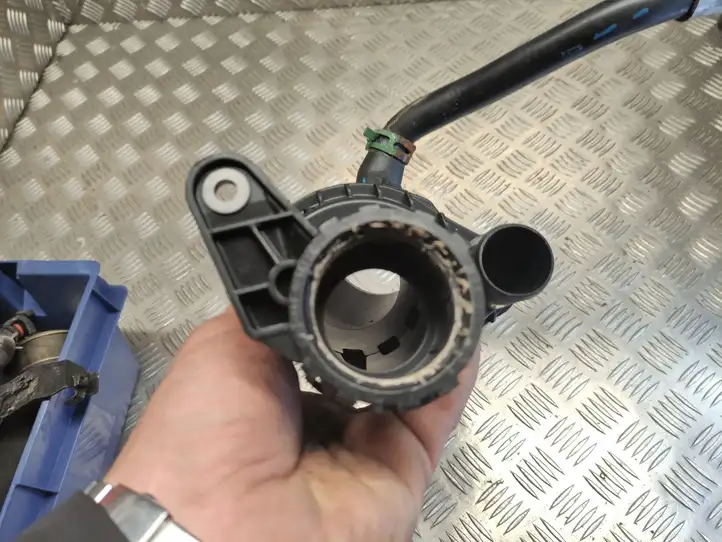 Nissan Qashqai (2013 - 2017) 165761844P Детали воздухозаборника — фото 4