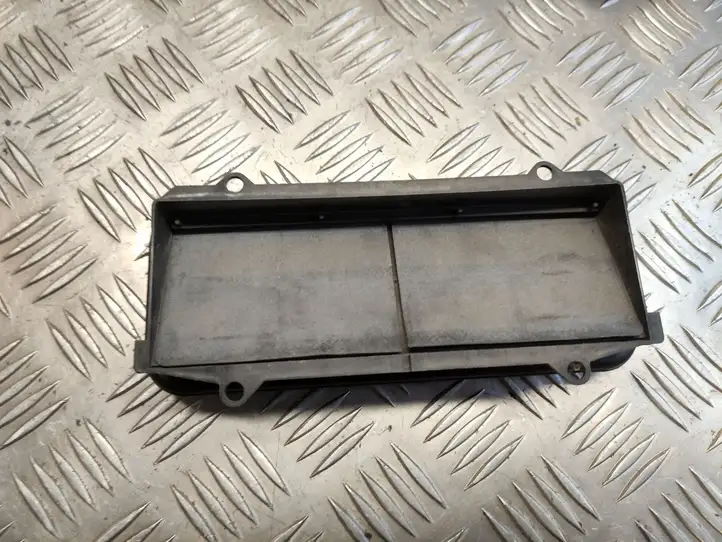 Nissan Juke I F15 (2010 - 2018) 8200213712 Вентиляционная решетка кузова — фото 3