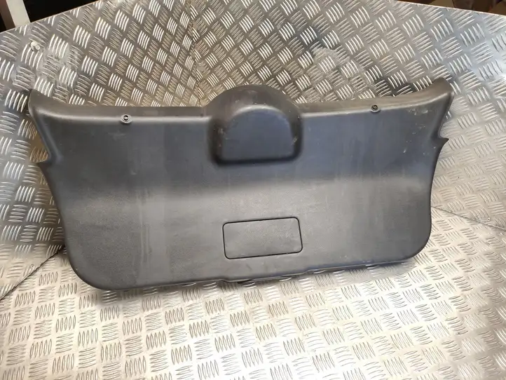 Nissan Juke I F15 (2010 - 2018) 909011KB0A Комплект обшивки крышки багажника — фото 1