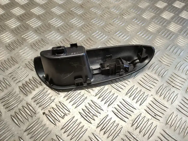 Nissan Juke I F15 (2010 - 2018) 829611KA2A Ручка двери / накладка — фото 1