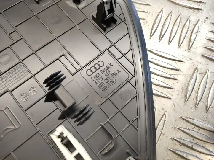 Audi A1 (2010 - 2014) 8X0857086A Боковая отделка панели приборов — фото 2
