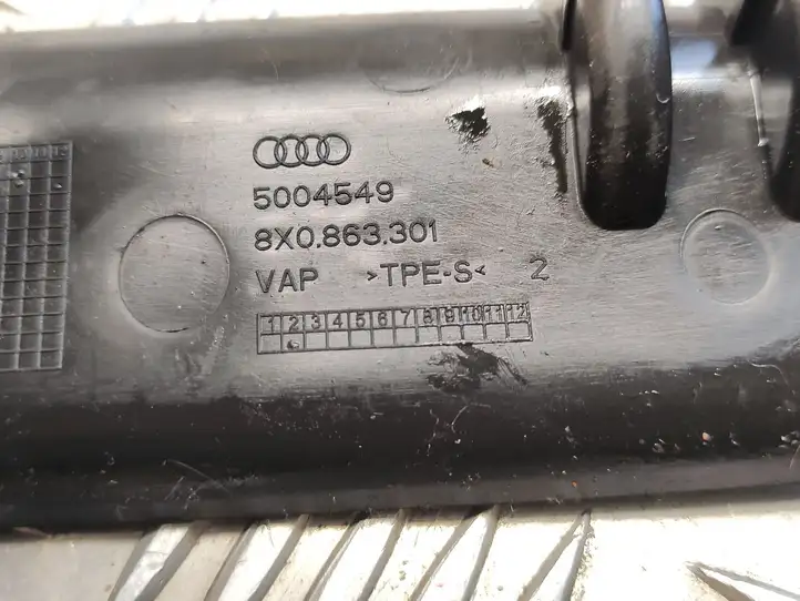 Audi A1 (2010 - 2014) 8X0863301 Коврик выдвижного ящика — фото 2