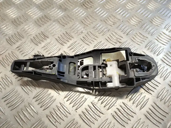 Citroen DS5 (2011 - 2018) 9686433680 Крепление наружной ручки передней двери — фото 1