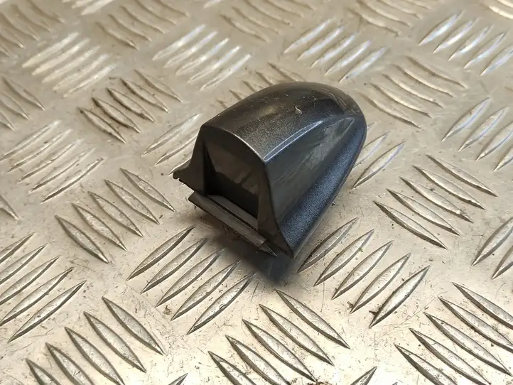 Ford Fiesta (2017 - ) Наружная ручка пиредней двери — фото 1