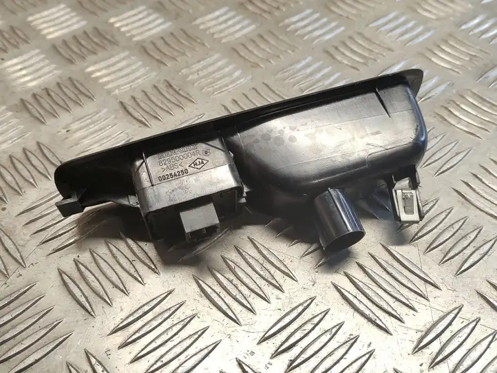 Renault Scenic III - Grand scenic III (2009 - 2016) 829500004R Блок кнопок стеклоподъемников — фото 4