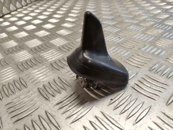 Volkswagen T-Roc (2017 - ) 5Q0035507P GPS антенна — фото 2