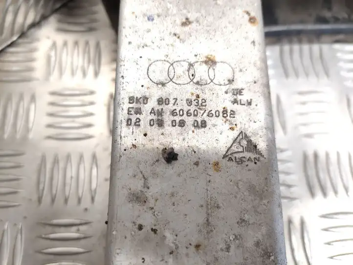 Audi A4 S4 B8 8K (2007 - 2011) 8K0807332 Усилитель заднего бампера — фото 2