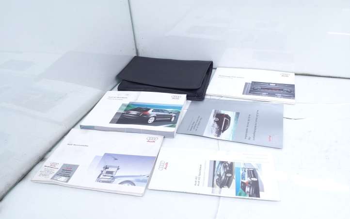 Audi A3/S3 8P (2004 - 2008)   Сервисная книжка
