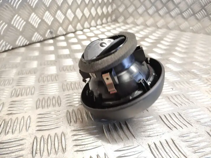 Mini One Cooper F56 F55 (2012 - 2022) 9262413 Боковой воздушный дефлектор — фото 4