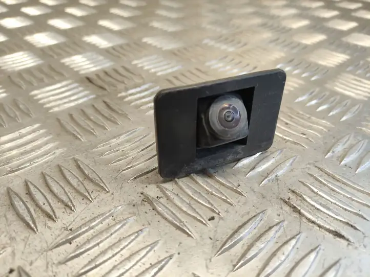 Dacia Sandero III (2016 - ) 284427735R Камера заднего вида в бампере — фото 1
