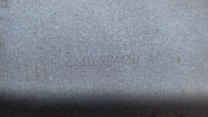 Volvo S80 (2006 - 2009)  30744250 Отделка заднего порога (внешняя)