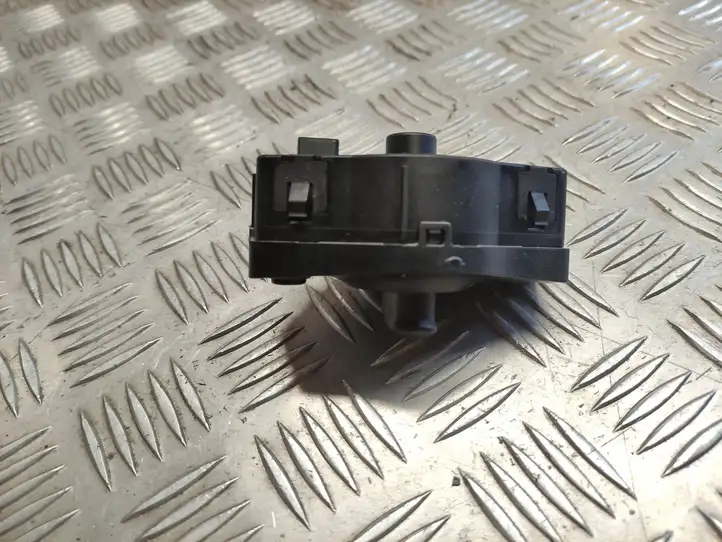 Audi A4 S4 B8 8K (2007 - 2011) 8K0941531C Включатель фонарей — фото 3