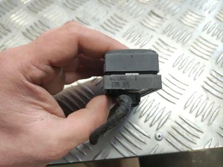 Audi A4 S4 B8 8K (2007 - 2011) 8K0959851 Кнопка стеклоподъемников — фото 2
