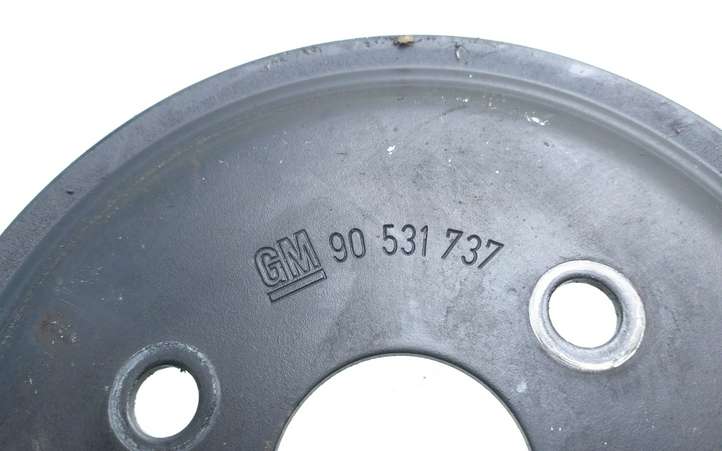 Opel Meriva (2002 - 2006)  90531737 Шкив водяного насоса