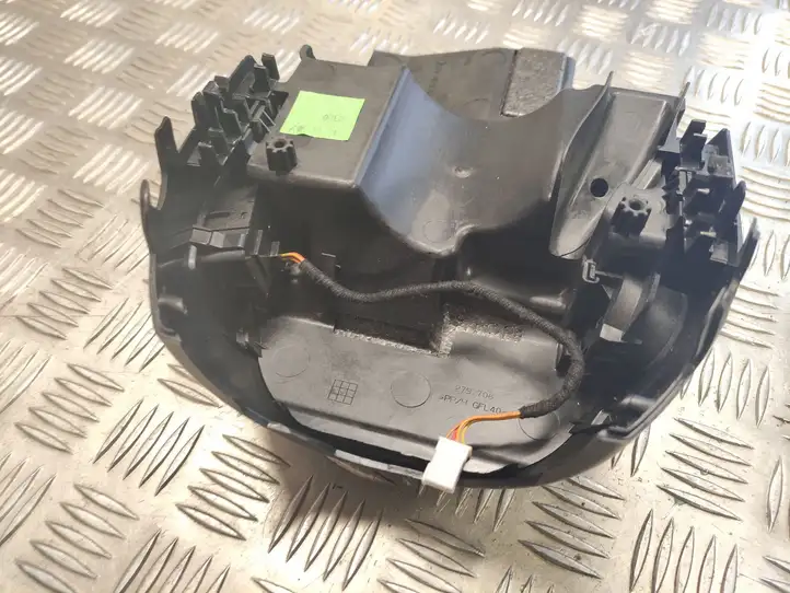BMW 5 GT F07 (2010 - 2017) 61319220824 Обшивка рулевой колонки — фото 5