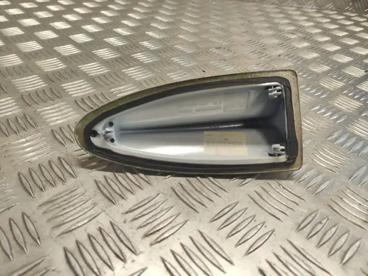 BMW 5 GT F07 (2010 - 2017) 6972573 Крышка GPS-антенны — фото 2