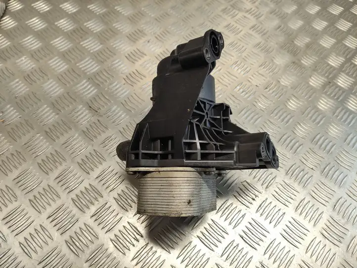 Volkswagen Golf VII (2013 - 2019) 03N117021 Кронштейн масляного фильтра — фото 4
