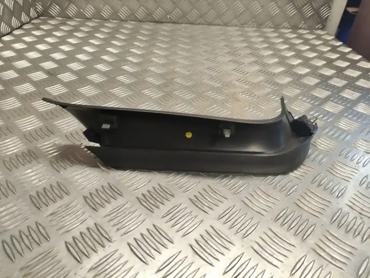 Volkswagen Golf VII (2013 - 2019) 5G6867714E Комплект обшивки крышки багажника — фото 4