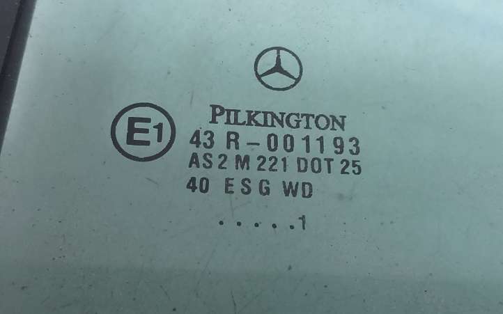 Mercedes-Benz C W203 (2000 - 2007)  43R001193 Маленькое стекло 