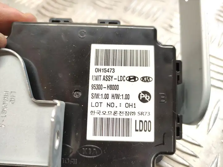 Kia Rio (2017 - 2020) 95300H8000 Модуль комфорта — фото 3