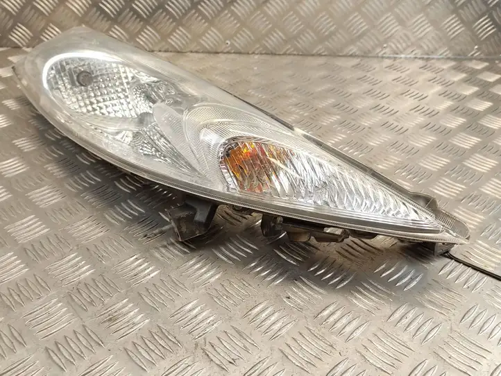 Nissan Juke I F15 (2010 - 2018) 14492 Передняя фара — фото 1