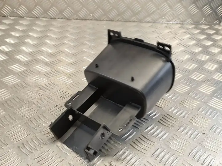Nissan Juke I F15 (2010 - 2018) 969101KN0A Другая деталь консоли (туннеля) — фото 1