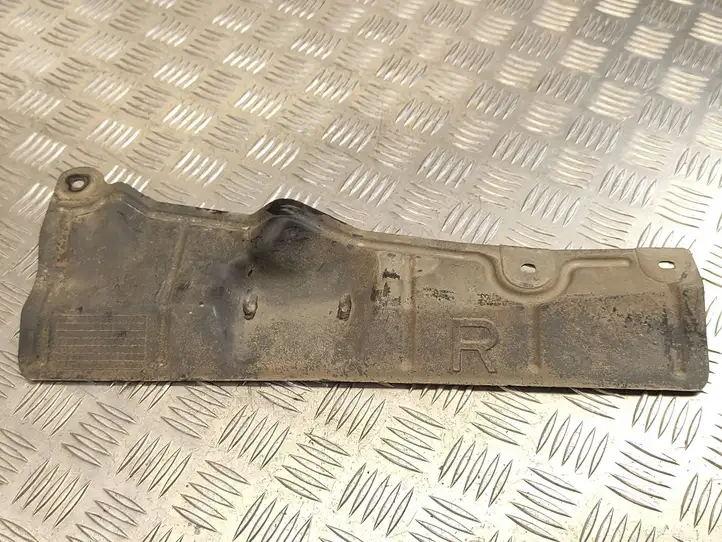 Nissan Juke I F15 (2010 - 2018) 748141KE0A Защита днища задней части — фото 1
