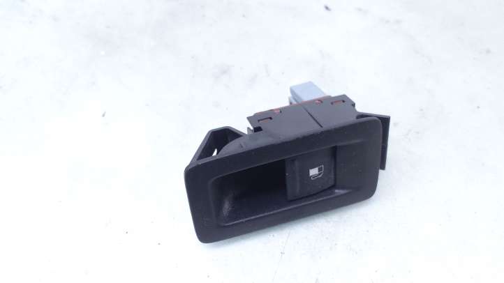 Volkswagen Touran I (2003 - 2010)  1T0959551 Включатель открытия топливного бака